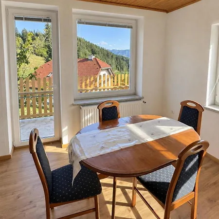 Janez Klavz Apartmán